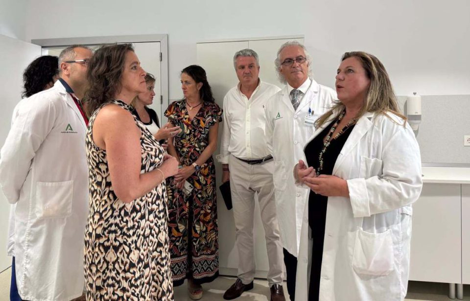 La Junta inaugura la nueva unidad de Salud Mental de El Toyo, que beneficiará a 92.000 vecinos