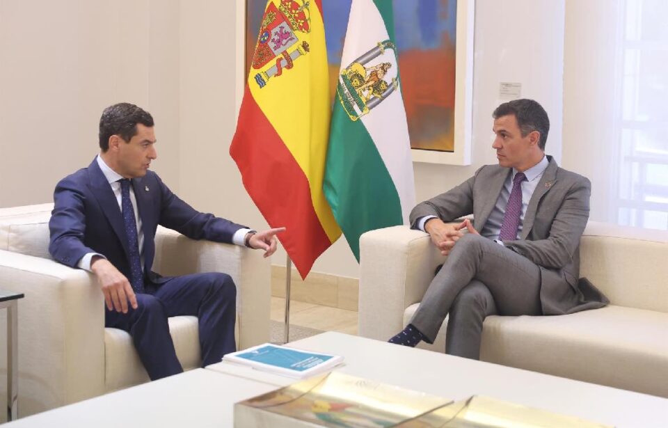 Reunión Juanma Moreno y Pedro Sánchez