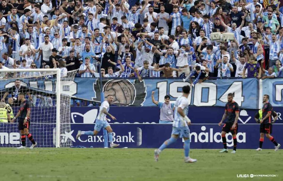 La Rosaleda registra la mejor asistencia de las cinco primeras jornadas en Segunda División