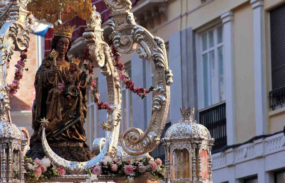 Santa María de la Victoria durante la procesión magna de 2018. FIRMA: Agrupación de Cofradías